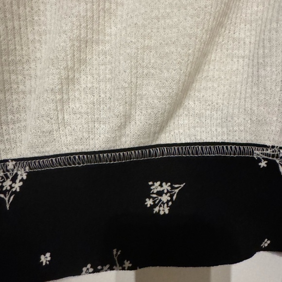 Free People Auxton Wrap Floral Top Black/White 90’s Boho Cottagecore Festival - Picture 6 of 13